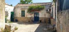 Foto Casa indipendente in vendita a Valderice