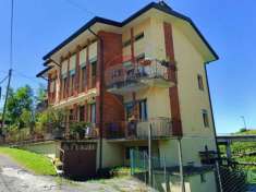 Foto Casa Indipendente in vendita a Valdobbiadene