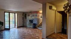 Foto Casa indipendente in vendita a Varallo Pombia - 3 locali 180mq