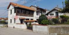 Foto Casa indipendente in vendita a Varallo Pombia