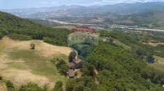 Foto Casa indipendente in vendita a Varano De' Melegari