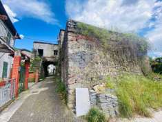 Foto Casa indipendente in vendita a Varese Ligure