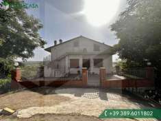 Foto Casa indipendente in vendita a Vasto - 14 locali 360mq