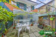 Foto Casa indipendente in vendita a Vellezzo Bellini