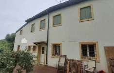 Foto Casa indipendente in Vendita a Verona