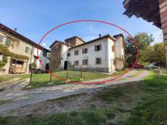 Foto Casa indipendente in vendita a Vezzano Sul Crostolo