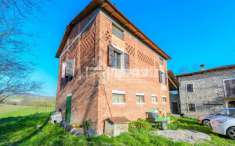 Foto Casa indipendente in vendita a Viano