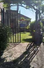 Foto Casa indipendente in vendita a Villa Basilica