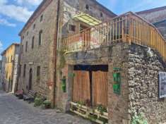 Foto Casa indipendente in vendita a Villa Basilica