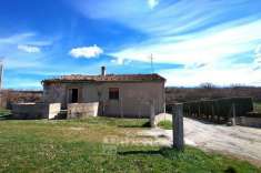 Foto Casa indipendente in vendita a Vinchiaturo