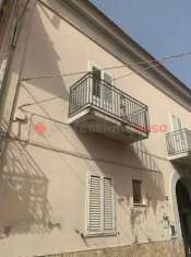 Foto Casa indipendente in vendita a Vitulazio