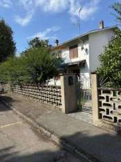 Foto Casa indipendente in vendita a Voghera