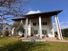 Foto Casa indipendente in vendita a Volpago Del Montello