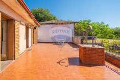 Foto Casa indipendente in vendita a Zafferana Etnea