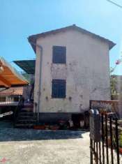 Foto Casa Indipendente in Vendita in Mangia a Sesta Godano