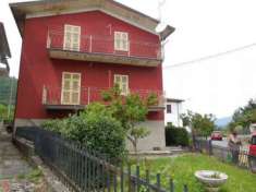Foto Casa Indipendente in Vendita in Via Provinciale Pian Di Molino 30 a Fivizzano