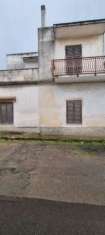 Foto Casa indipendente via Firenze angolare da ristrutturare su due livelli