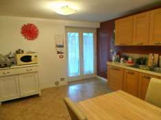 Foto CASA PLURICAMERE IN CORTE PRIVATA