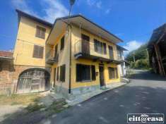 Foto CASA SEMI INDIPENDENTE in Vendita, pi di 6 Locali, 200 mq, CASA