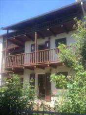 Foto Casa semi indipendente in Vendita, pi di 6 Locali, 3 Camere, 21