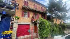 Foto Casa semi indipendente in Vendita, pi di 6 Locali, 4 Camere, 25