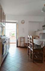 Foto CASA SEMI-INDIPENDENTE SU TRE PIANI  TRA MARE E MONTAGNA
