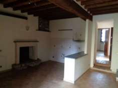 Foto CASA SEMINDIPENDENTE IN SASSO