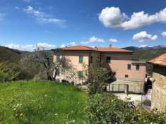 Foto Casa semindipendente in vendita a Collegnago - Fivizzano 227 mq  Rif: 1018404