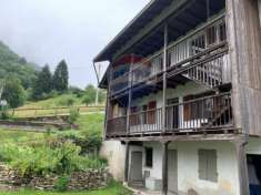 Foto Casa Semindipendente in vendita a Lamon, Ronche