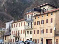 Foto Casa Semindipendente in vendita a Ospitale di Cadore, Ospitale