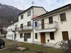 Foto Casa Semindipendente in vendita a Vittorio Veneto, Nove San Floriano
