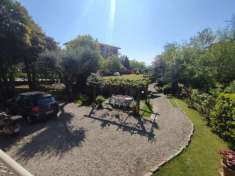 Foto CASA SINGOLA CON 2 APPARTAMENTI E GIARDINO