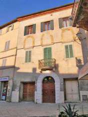 Foto Casa singola in Vendita, 1 Locale, 150 mq (SINALUNGA)