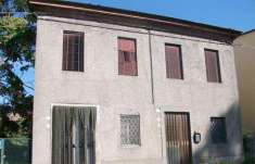 Foto Casa singola in Vendita, 2 Locali, 160 mq, Capannori (Segromigno
