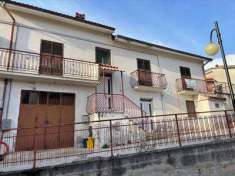 Foto Casa singola in Vendita, 3 Locali, 186 mq (Villa d'Agri)