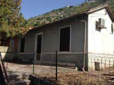 Foto Casa singola in Vendita, 3 Locali, 2 Camere, 50 mq (ARCE)