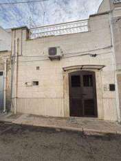 Foto Casa singola in Vendita, 3 Locali, 60 mq, Canosa di Puglia