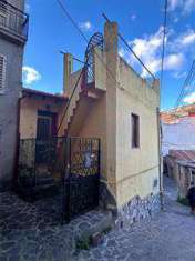 Foto Casa singola in Vendita, 3 Locali, 80 mq, Reggio di Calabria