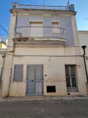 Foto Casa singola in Vendita, 4 Locali, 100 mq, Canosa di Puglia