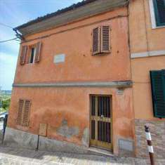 Foto Casa singola in Vendita, 4 Locali, 80 mq, Osimo