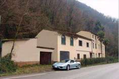 Foto Casa singola in Vendita, 470 mq, Lucca (Piaggione)