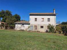 Foto Casa singola in Vendita, 5 Locali, 160 mq, Todi