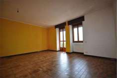 Foto Casa singola in Vendita, 5 Locali, 200 mq, Villadossola