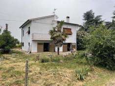 Foto Casa singola in Vendita, 5 Locali, 220 mq, Monte San Savino (Alb