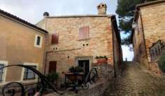 Foto Casa singola in Vendita, 5 Locali, 88 mq, Colli al Metauro