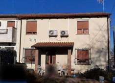 Foto Casa singola in Vendita, 6,5 Locali, 117 mq, Crespino