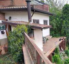 Foto Casa singola in Vendita, 6,5 Locali, 151 mq, Capriata d'Orba