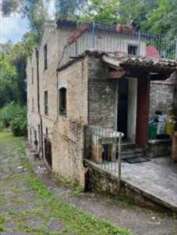 Foto Casa singola in Vendita, 6,5 Locali, 243 mq, Santa Vittoria in M