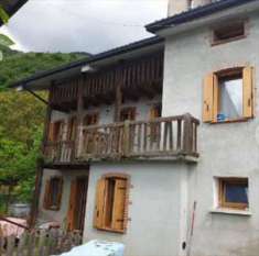 Foto Casa singola in Vendita, 6 Locali, 154 mq, Revine Lago