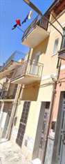 Foto Casa singola in Vendita, 6 Locali, 169 mq, Adrano
